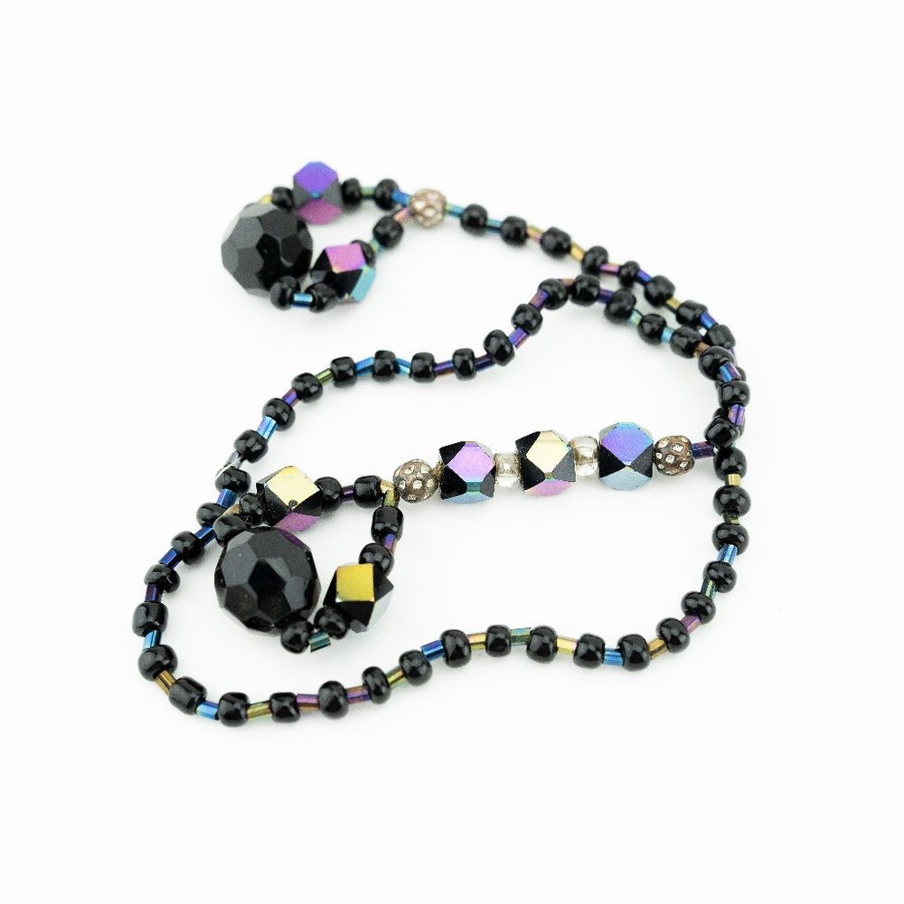 Beaded String with Loops on the Ends